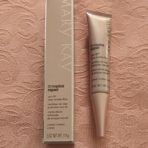 Mary Kay Cream Makeup Radiant Finish